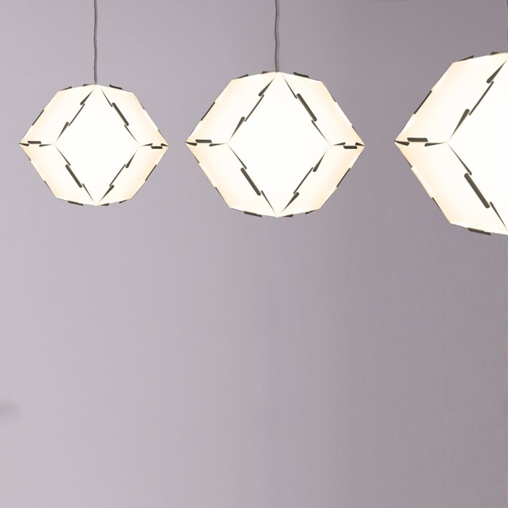 HÄNGELAMPE / STEHLAMPE / ROMB-LAMPE - 12-ROMBO